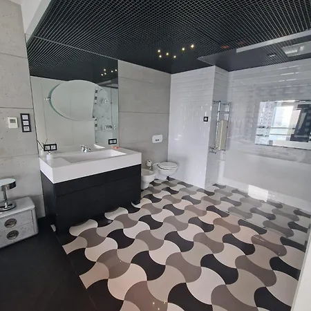 Apartment Black Pearl - Amazing View, 130 Sqm *