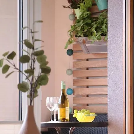 Apartment Comfy, Familly Friendly Apartment. Balcony. Garage. Warsaw