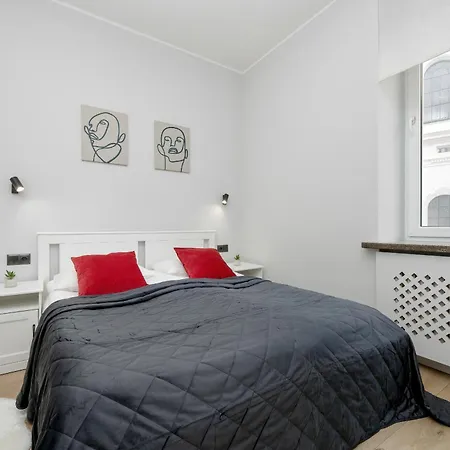 Apartament Exclusive Grey And Red In Center By Renters Warszawa