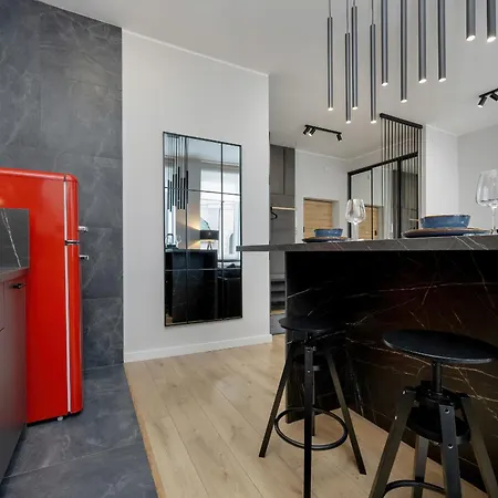Exclusive Grey And Red In Center By Renters Apartament