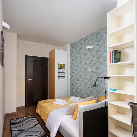 Park Praski 2-bedroom Apartament *