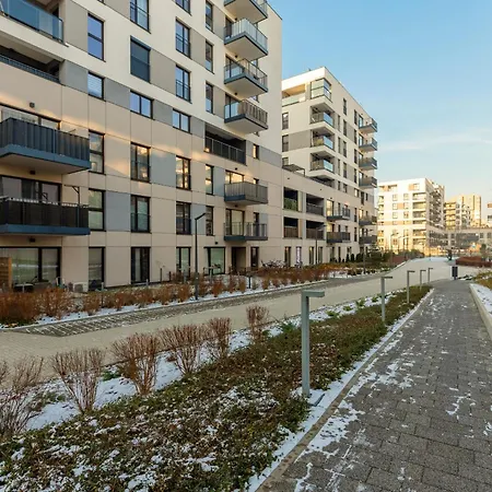 Апартаменты Emerald With Parking By Renters Варшава