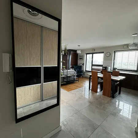 Home&home Wola Apartment