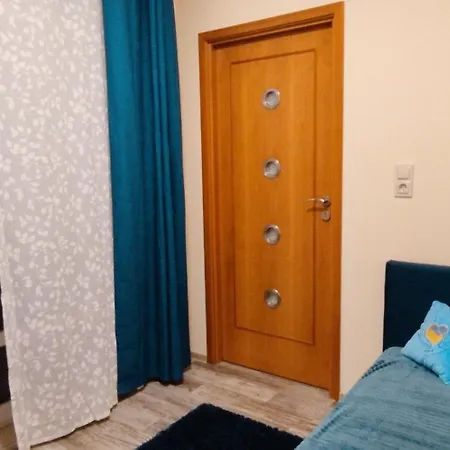 Natali Guest house *