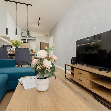 Lopuszanska With Balcony In By Renters Warsaw