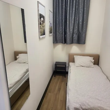 Rooms4rest Bokserska - Private For Tourists - Atr Consulting Sp, Z O,o, Hostel Warschau