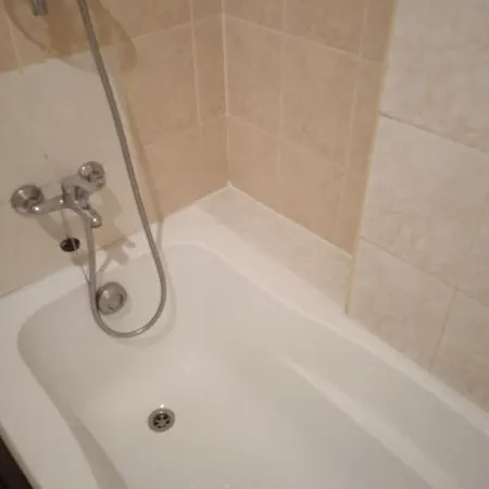 Apartament Kawalerka Mieszkanie Apartment *