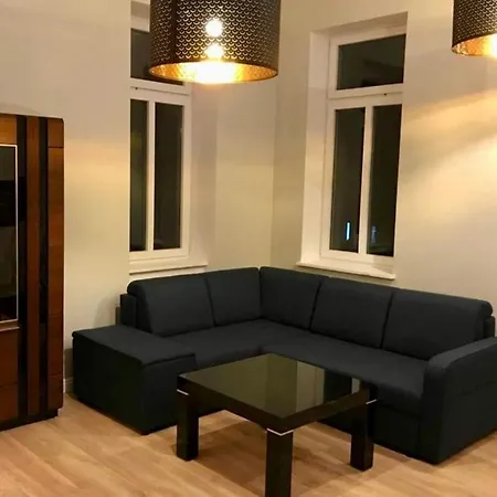 Apartment Przydatne Do Podrozy Ministudio Przy Lotnisku Unit Warsaw
