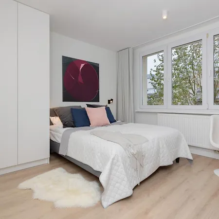 Cosy Dream Center By Renters Apartament *