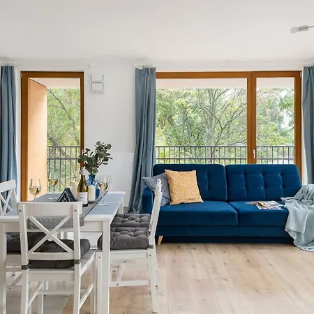 Pulawska 221 - Colorful With Balcony By Renters Apartment Warsaw