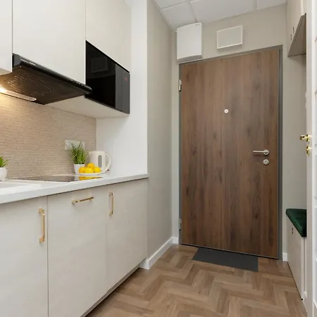 Aparthotel Exceptional Business By Renters Varšava