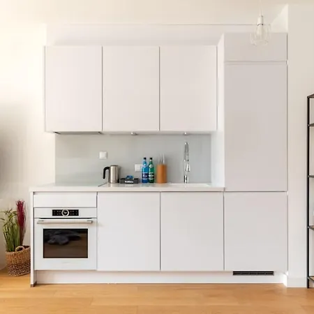 Lägenhet Rent Like - Woronicza 33b *