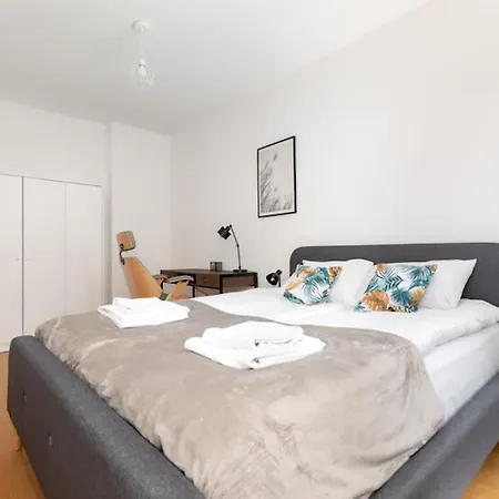 Rent Like - Woronicza 33b Warszawa