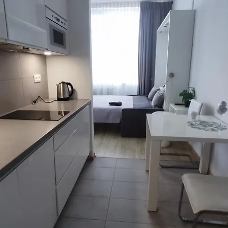 Aleje Jerozolimskie Apartment Warsaw