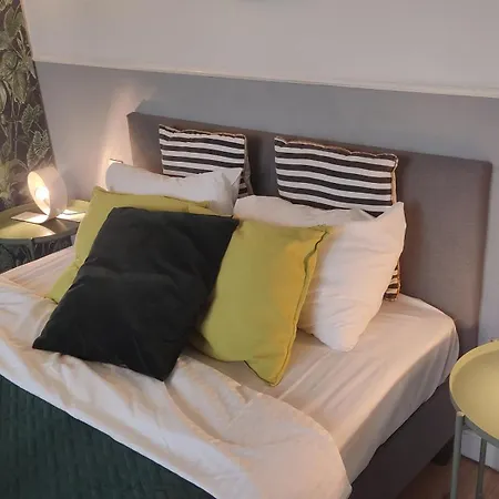 Apartament Be My Guest - Jerozolimskie - Super Centrum Metro Wi-fi Breakfast Warszawa