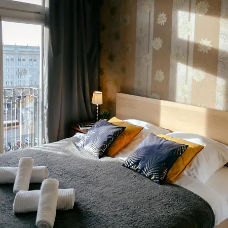 아파트 Plac Konstytucji 6 Orange - Dla 4 Osob - Bezplatny Parking - Free Parking - Piekny Widok Na Panorame Warszawy *