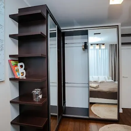 Modern, Spacious With Garage And Balcony * Warsaw