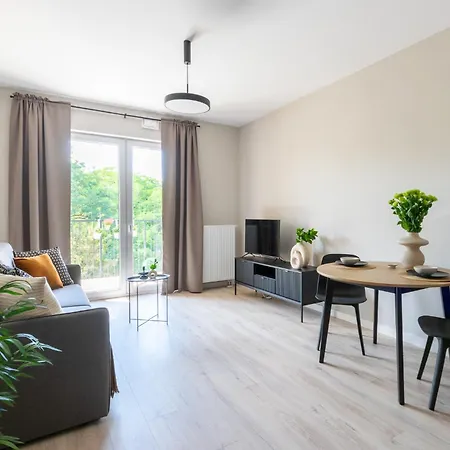 Platinum Apartment Warsaw