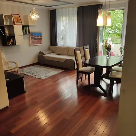 Apartment Charm *