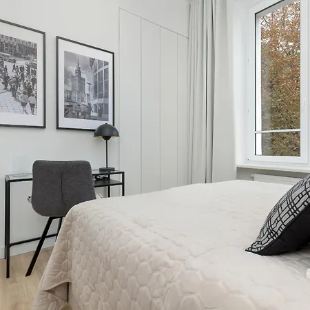 Center By Renters