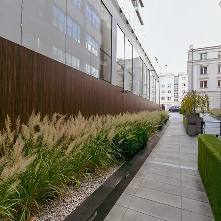 Pawia 51 - Piekny Wiok Na Centrum Warszawy - Duzy Balkon - Smart Tv 55 Cali Wifi - Good Apartment Warsaw