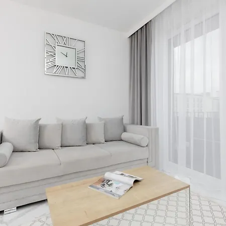 Praga Arte With Parking & Balcony By Renters Warsaw