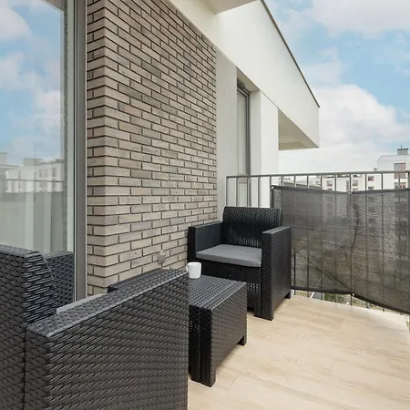 Апартаменты Praga Arte With Parking & Balcony By Renters Варшава