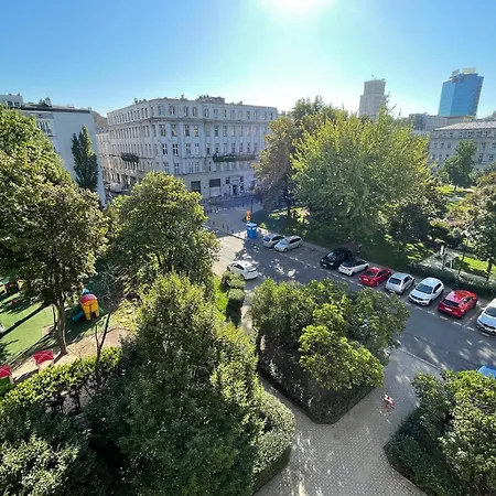 Pl. Dąbrowskiego 12 By Homeprime Apartament