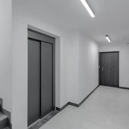 Enjoy! Ursus Apartment Warsaw