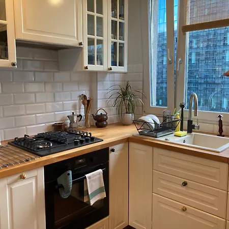Apartment Via Funghi, Po Prostu Dom Warsaw