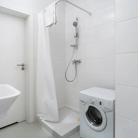 Apartment Kolska Bright Warsaw