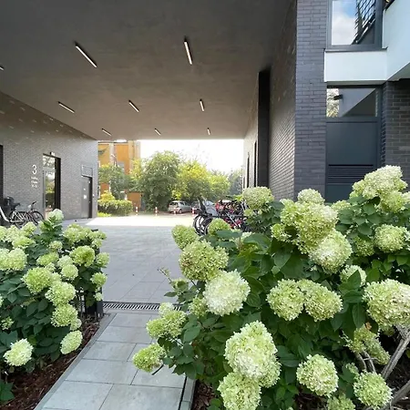 Centrum Wlodarzewska 30 M45 * Warszawa
