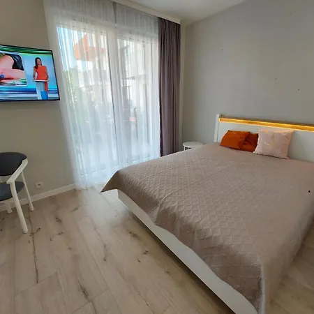 Luxapartmentwarszawa Z Bezplatnym Podziemnym Parkingem Apartment