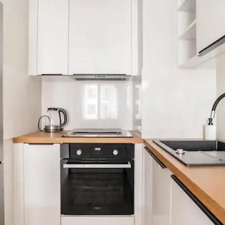 Lux 2 Pokojowe In Z Bezplatnym Podziemnym Parkingem Apartment Warsaw