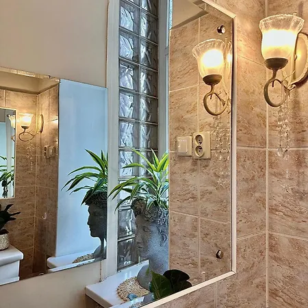 Exclusive Chmielna Street 95m2 Warszawa