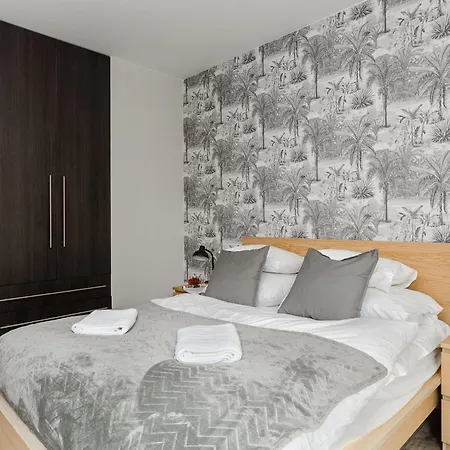 Siedmiogrodzka P&o Serviced Apartment *