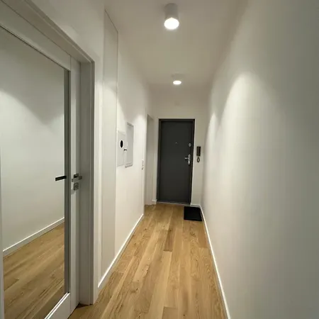 Zolifornia Apartment *