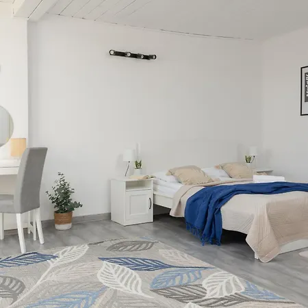 Metro Plac Wilsona Mickiewicza By Renters Apartment Warsaw