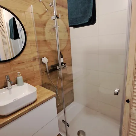 Apartment Chillout Airport Kl33 - Air Condition & Free Parking Warsaw