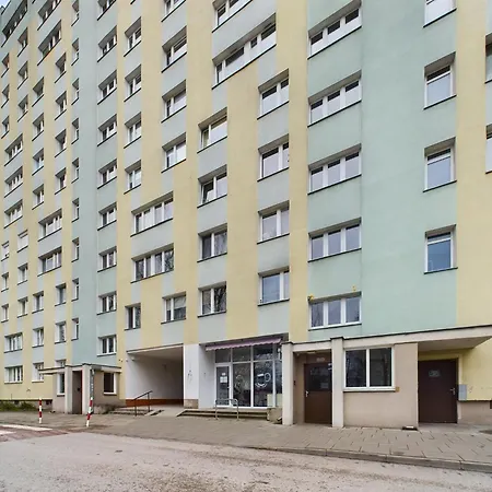 Apartment Modern With Wifi In By Renters