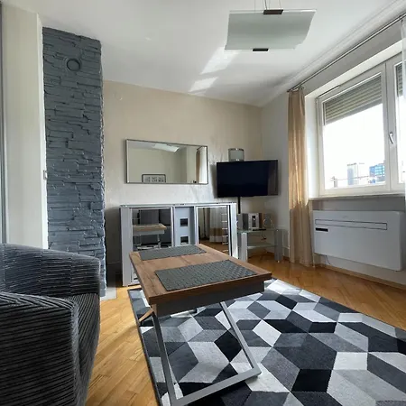 Fabryka Norblina - Top Location, Aircon, City View - By Rentujemy Apartament Warszawa