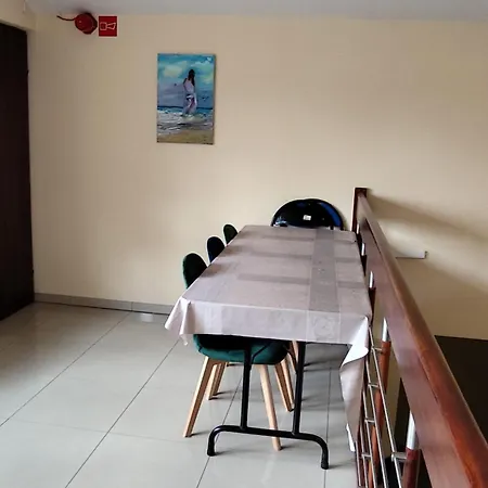 Homestay Henrix *