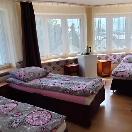 Homestay Henrix *