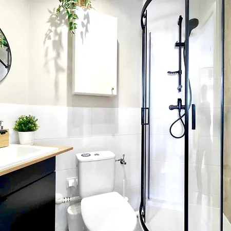 Apartment Olivia - Sloneczny W Centrum Warszawy, Plac Unii Lubelskiej, Lazienki Krolewskie, Pole Mokotowskie *