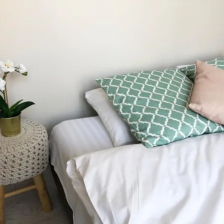 Ozarowska 77 - 1br By Homeprime Warszawa