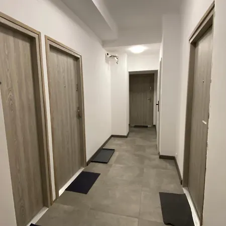 Studio Yellow - Srodmiescie Warsaw