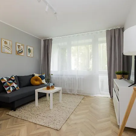 Apartament Mia Metro Station, Reymonta