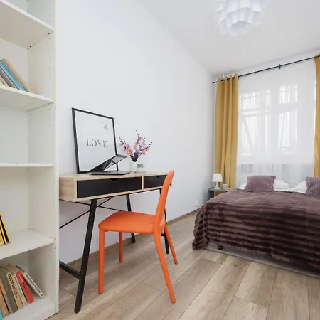 Apartament Modern Near Airport Wlochy By Renters Warszawa
