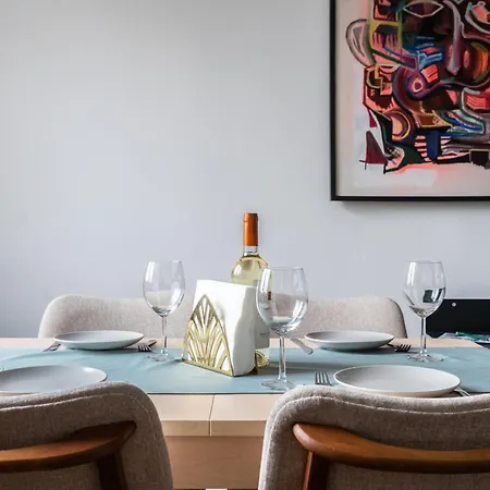 Oomph Warsaw Central Elegant Apartment Apartment