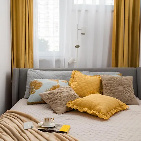 Gold Premium 950 M To Station Parking Apartment Warsaw